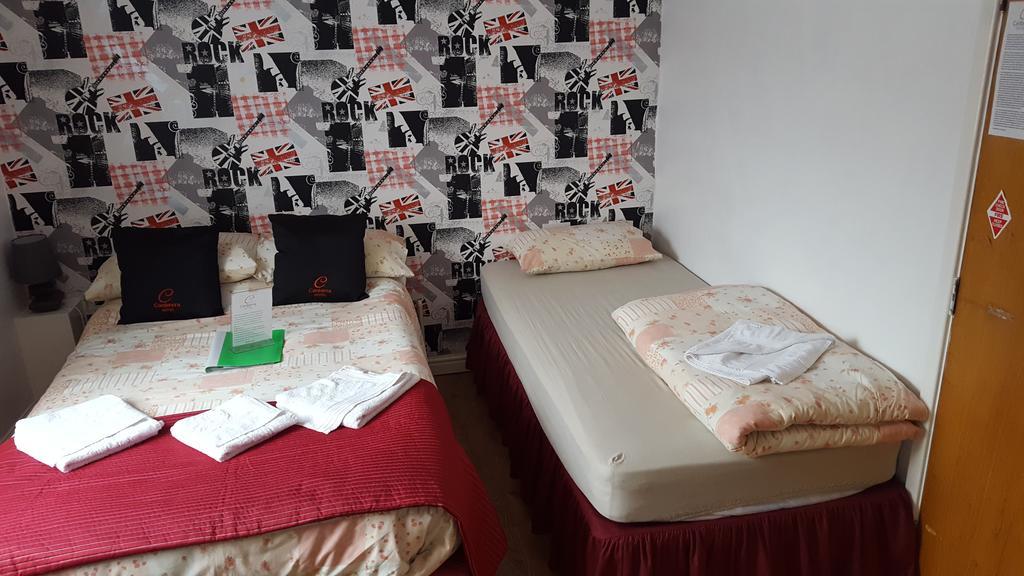 Uk Travel & Hospitality Ltd Ta Canberra Hotel Blackpool Bagian luar foto