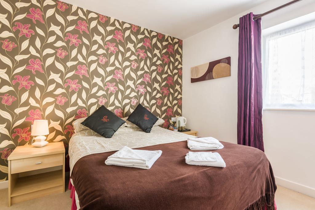 Uk Travel & Hospitality Ltd Ta Canberra Hotel Blackpool Bagian luar foto