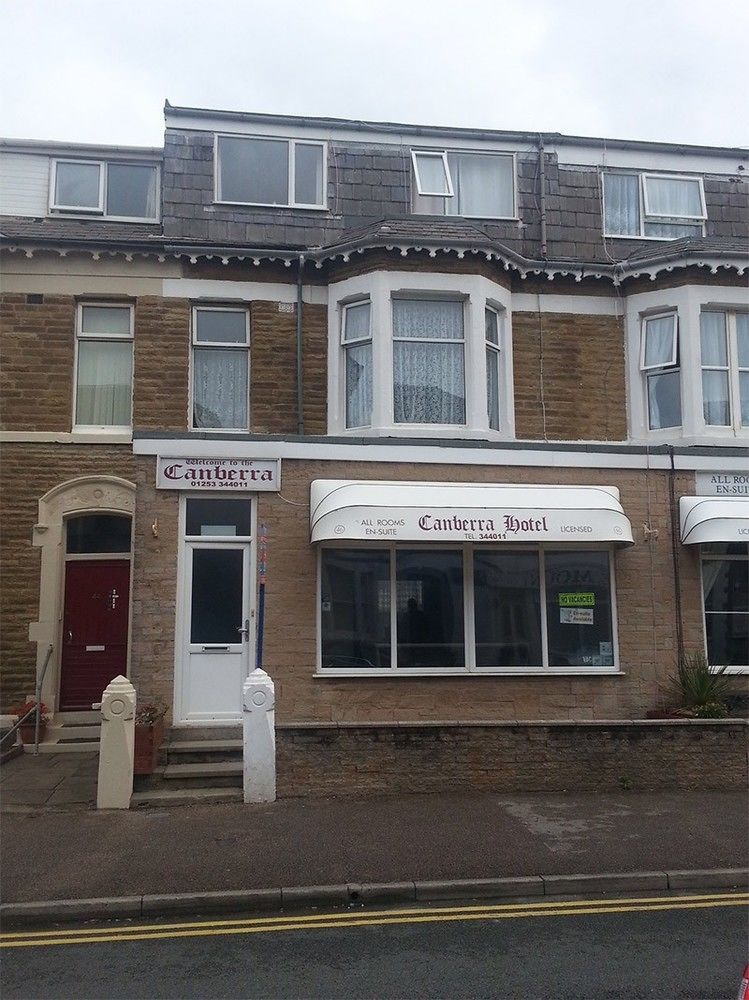 Uk Travel & Hospitality Ltd Ta Canberra Hotel Blackpool Bagian luar foto