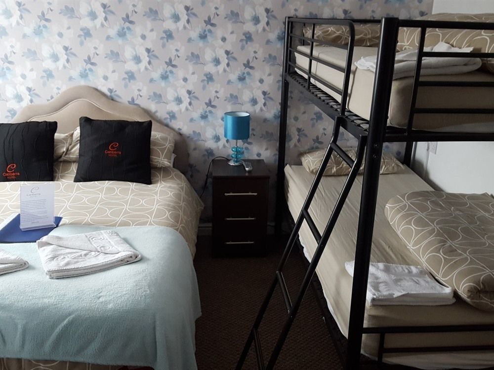Uk Travel & Hospitality Ltd Ta Canberra Hotel Blackpool Bagian luar foto